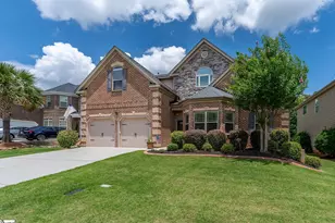 220 Sunnybrook Ln, Greer, SC 29650 - Photo 2