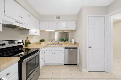 3106 Bethel Road #Unit 55, Simpsonville, SC 29681 - Photo 6