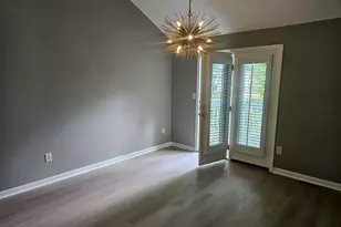 803 Dillard Rd, Greer, SC 29650 - Photo 8