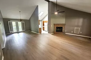 803 Dillard Rd, Greer, SC 29650 - Photo 4