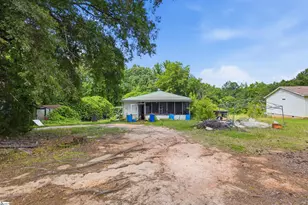 1432 Blackstock Rd, Pauline, SC 29374 - Photo 4