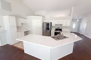 16 Red Mile Way, Taylors, SC 29687 - Photo 2