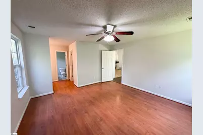 16 Red Mile Way, Taylors, SC 29687 - Photo 4
