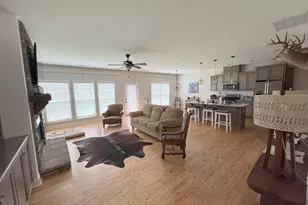 225 Meadow Brook Ln, Pickens, SC 29671 - Photo 36