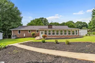 107 Carriage Ln, Simpsonville, SC 29681 - Photo 24