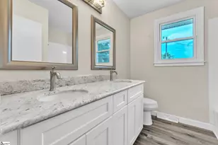 107 Carriage Ln, Simpsonville, SC 29681 - Photo 14