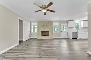 107 Carriage Ln, Simpsonville, SC 29681 - Photo 8