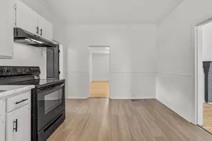 52 Hutchins St, Greenville, SC 29605 - Photo 14