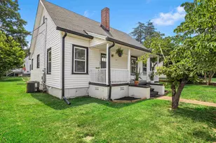 52 Hutchins St, Greenville, SC 29605 - Photo 2