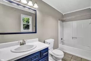 209 Hickory Dr, Easley, SC 29642 - Photo 32