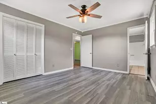 209 Hickory Dr, Easley, SC 29642 - Photo 22