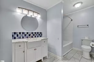 209 Hickory Dr, Easley, SC 29642 - Photo 24