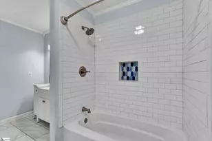 209 Hickory Dr, Easley, SC 29642 - Photo 26