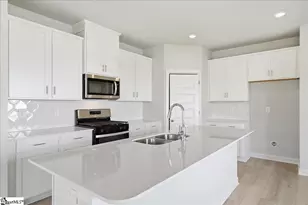 433 Blissful Ct, Taylors, SC 29687 - Photo 10