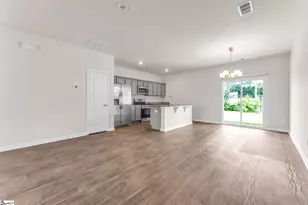 32 English Ct, Simpsonville, SC 29681 - Photo 4