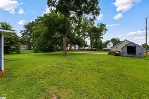 507 N Pearson St, Woodruff, SC 29388 - Photo 16