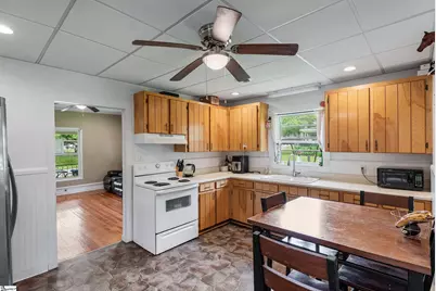 507 N Pearson Street, Woodruff, SC 29388 - Photo 8