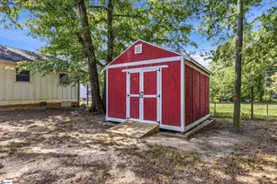 711 Hellams St, Fountain Inn, SC 29644 - Photo 8