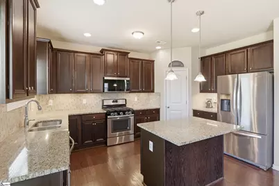 324 Lost Lake Drive, Simpsonville, SC 29681 - Photo 10
