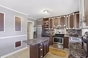 632 Old Augusta Rd, Greenville, SC 29605 - Photo 8