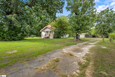 2045 Shady Grove Road, Honea Path, SC 29654 - Photo 2