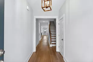 109 Woodcross Dr, Simpsonville, SC 29681 - Photo 2