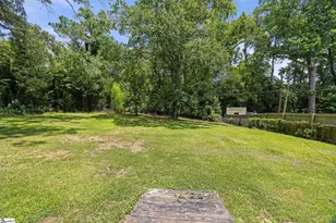 100 Whitener Ave, Spartanburg, SC 29306 - Photo 20