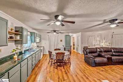 240 Canady Road, Wellford, SC 29385 - Photo 14
