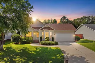 18 River Watch Dr, Greenville, SC 29605 - Photo 2