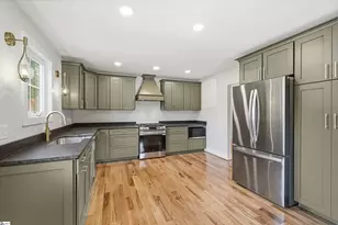 70 E Main St, Inman, SC 29349 - Photo 8
