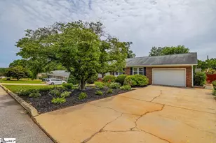 304 Del Norte Rd, Greenville, SC 29615 - Photo 2