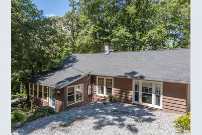 415 E Lakeshore Drive, Landrum, SC 29356 - Photo 32