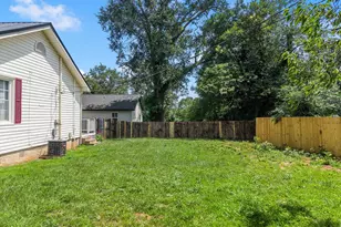 8149 Hill St, Boiling Springs, SC 29316 - Photo 28