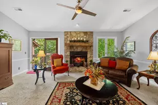 15 Creekside Way, Greenville, SC 29609 - Photo 2