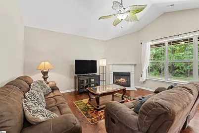 119 Colewood Place, Simpsonville, SC 29681 - Photo 6
