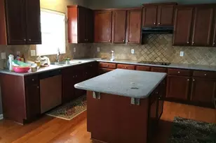 101 Carissa Ct, Greer, SC 29650 - Photo 2