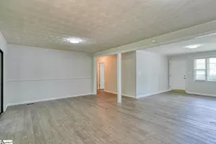 1291 Montview St, Spartanburg, SC 29307 - Photo 6