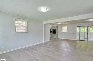 1291 Montview St, Spartanburg, SC 29307 - Photo 6