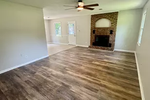 228 Green Ridge Dr, Moore, SC 29369 - Photo 4