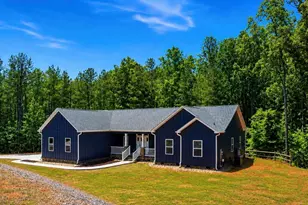 912 Watercrest Rd, West Union, SC 29696 - Photo 2