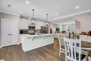 20 Rollins Ave, Greenville, SC 29607 - Photo 8