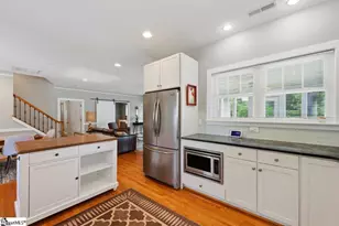10 N Avondale Dr, Greenville, SC 29609 - Photo 12
