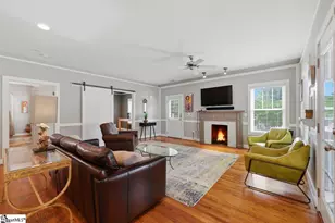 10 N Avondale Dr, Greenville, SC 29609 - Photo 6
