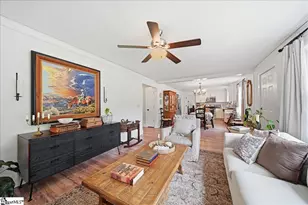 902 E Lee Rd, Taylors, SC 29687 - Photo 16