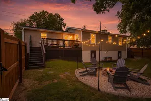 902 E Lee Rd, Taylors, SC 29687 - Photo 30