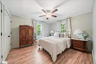 902 E Lee Rd, Taylors, SC 29687 - Photo 26