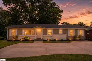 902 E Lee Rd, Taylors, SC 29687 - Photo 1