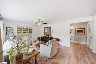 902 E Lee Road, Taylors, SC 29687 - Photo 4