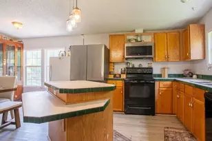 13869 S Hwy 101, Gray Court, SC 29645 - Photo 8