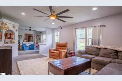 13869 S Highway 101, Gray Court, SC 29645 - Photo 4